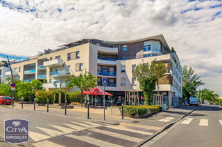  Appartement à vendre 4 pièces 77 m²
