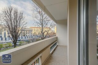  Appartement � vendre 4 pi�ces 93 m�