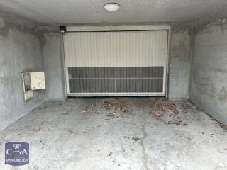  Parking / Garage à vendre 13 m²