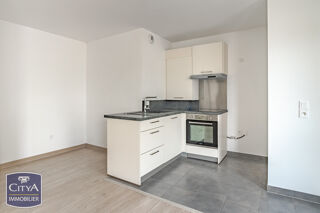  Appartement  vendre 2 pices 50 m