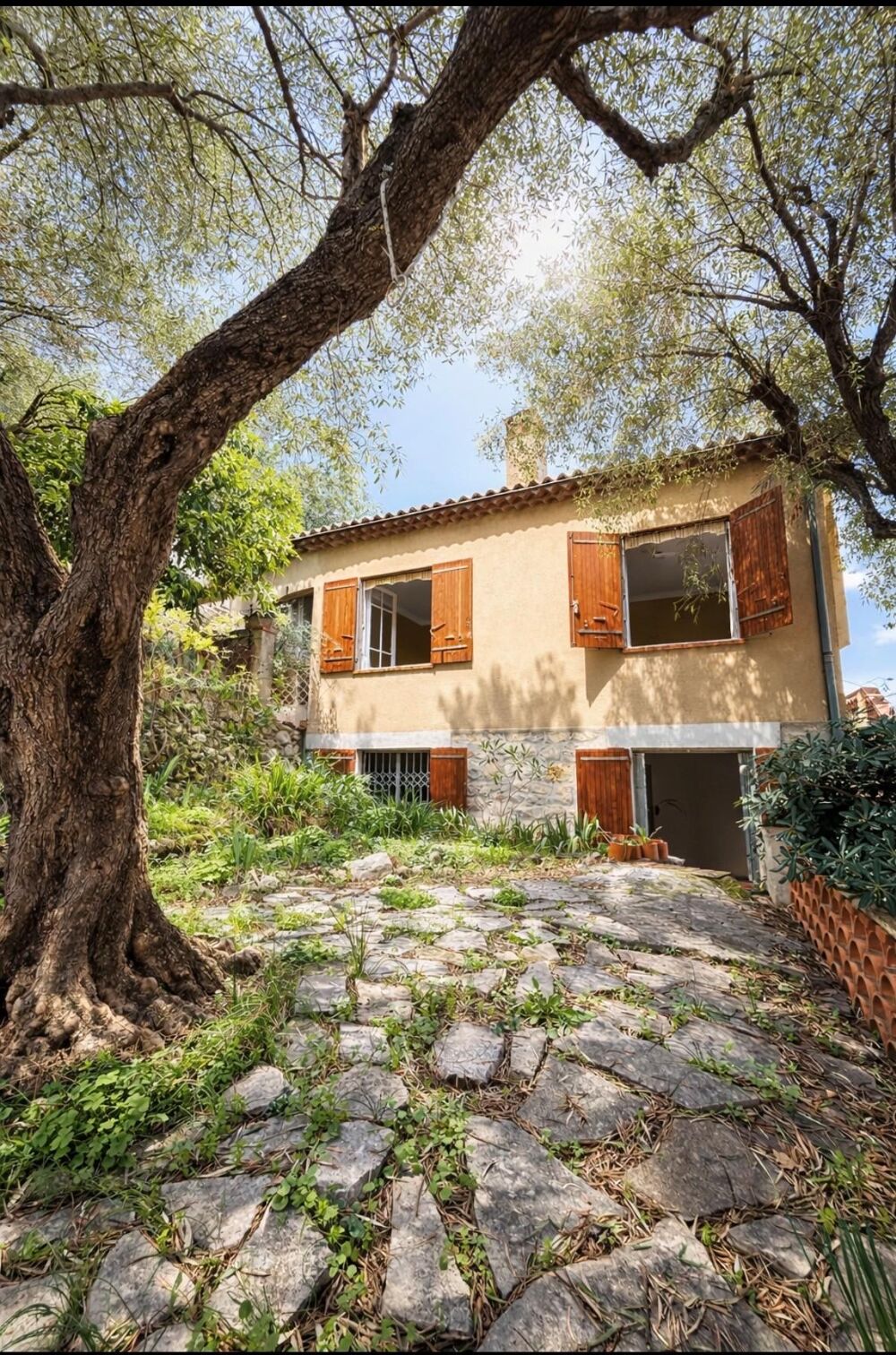 Maison 5 pièces 138 m² · à Vence · 138 m² · 320 000 €
