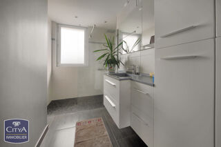  Appartement à vendre 8 pièces 168 m² Lille