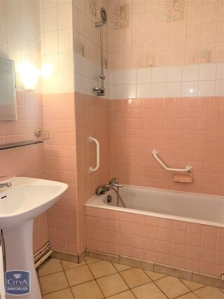  Appartement à vendre 4 pièces 77 m²