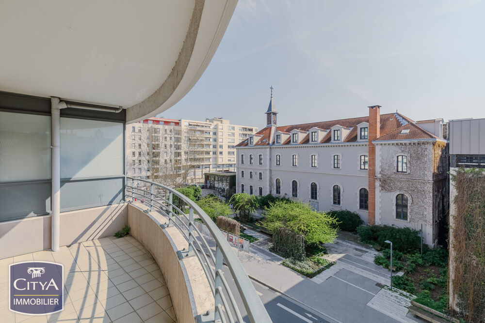 Appartement 2 pièces 45 m² · à Villeurbanne · 45 m² · 215 000 €