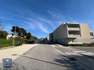  Parking / Garage à vendre 