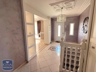  Maison à vendre 8 pièces 254 m²