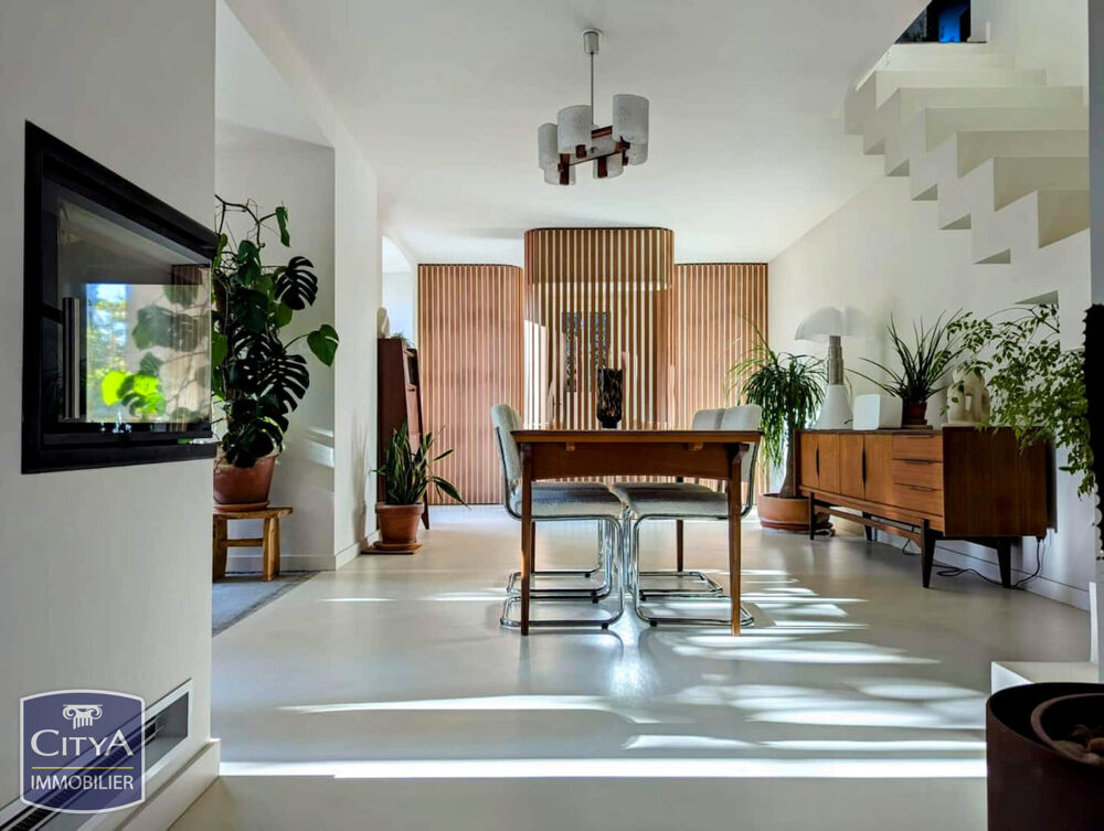 Maison 7 pièces 146 m² · à Saint-Michel-Chef-Chef · 146 m² · 927 000 €