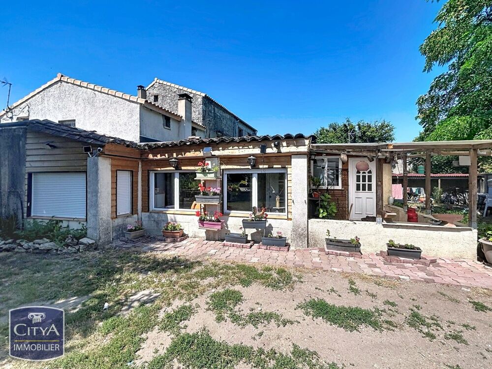 Maison 5 pièces 172 m² · à Saint-Vivien · 172 m² · 237 000 €