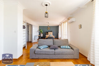Appartement 5 pièces 100 m² · à Carcassonne · 100 m² · 140 000 €
