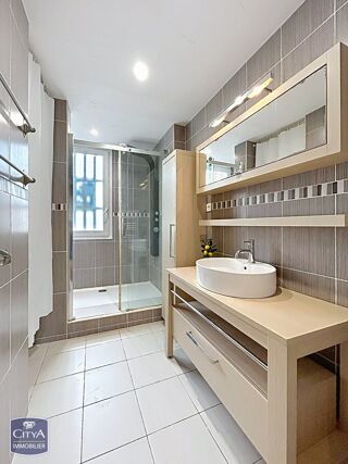  Appartement à vendre 4 pièces 84 m²