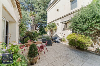  Maison à vendre 8 pièces 220 m²