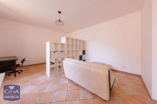  Appartement à vendre 1 pièce 32 m² Clermont-ferrand