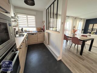 Appartement à vendre 4 pièces 76 m²
