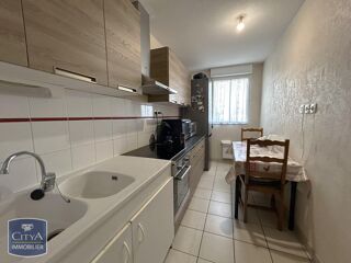  Appartement � vendre 4 pi�ces 74 m�