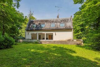  Maison  vendre 7 pices 230 m