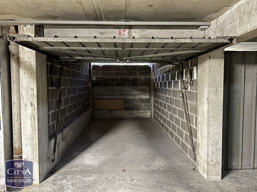 Vente Parking/Garage parking Angers