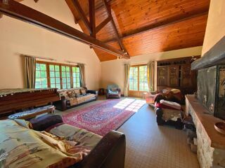  Maison � vendre 8 pi�ces 295 m�