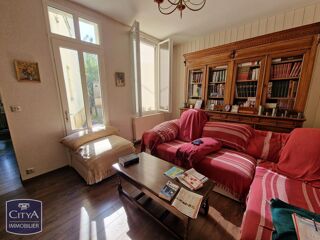  Maison à vendre 9 pièces 196 m²