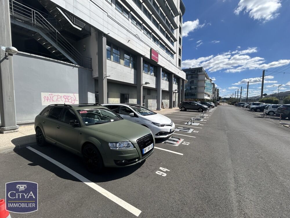 Vente Parking/Garage parking Tours