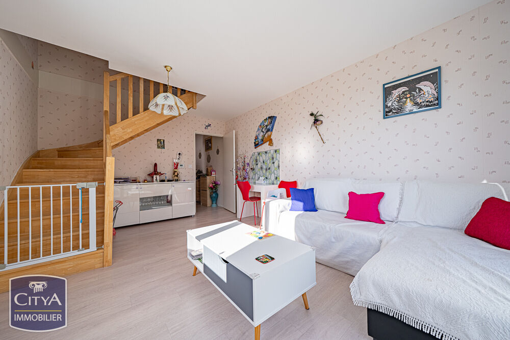 Appartement 3 pièces 54 m² · à Pont-de-Chéruy · 54 m² · 210 000 €