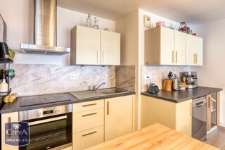  Appartement � vendre 4 pi�ces 84 m�