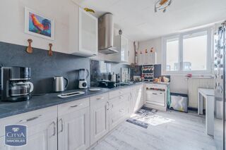  Appartement  vendre 3 pices 77 m