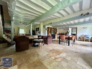  Maison à vendre 11 pièces 232 m²