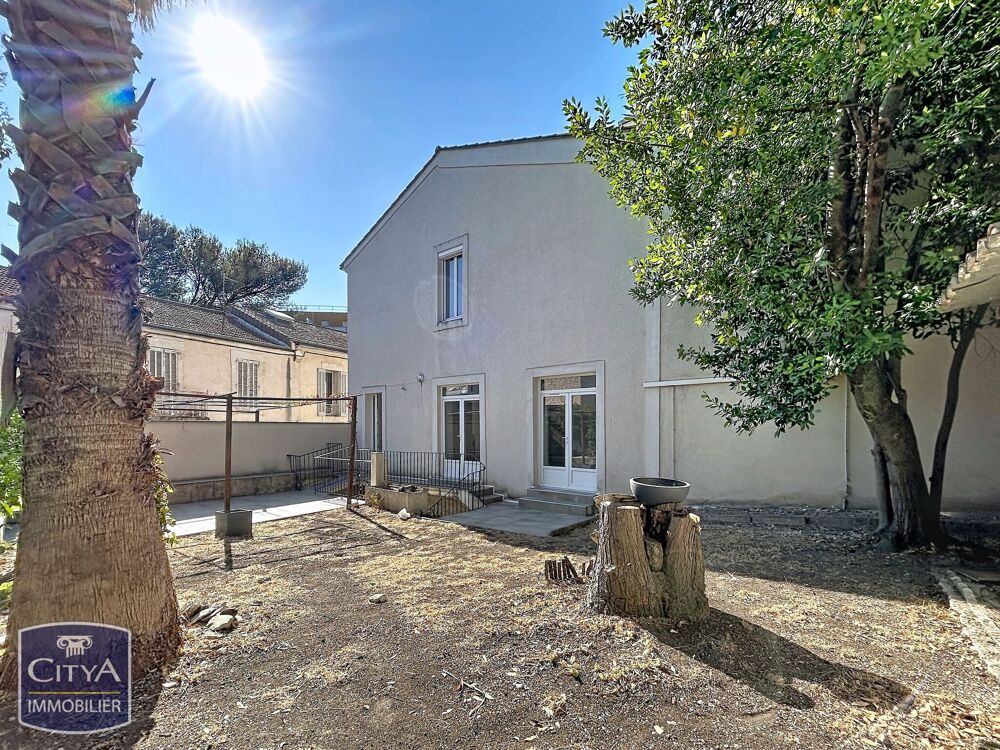   immeuble Nîmes