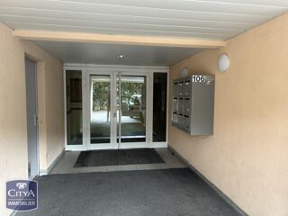  Parking / Garage à vendre 13 m²