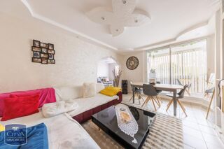  Appartement à vendre 5 pièces 100 m²