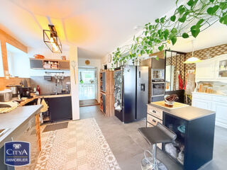  Maison à vendre 6 pièces 210 m²