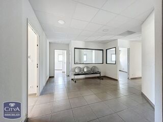  Appartement à vendre 7 pièces 148 m²