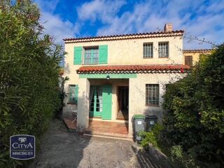 Maison 4 pièces 94 m² · à Sanary-sur-Mer · 94 m² · 443 000 €