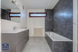  Appartement à vendre 3 pièces 81 m²