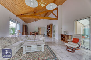  Maison à vendre 8 pièces 182 m²