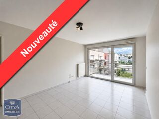 Appartement 2 pièces 49 m² · à Grenoble · 49 m² · 93 000 €