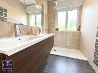  Maison à vendre 8 pièces 245 m²