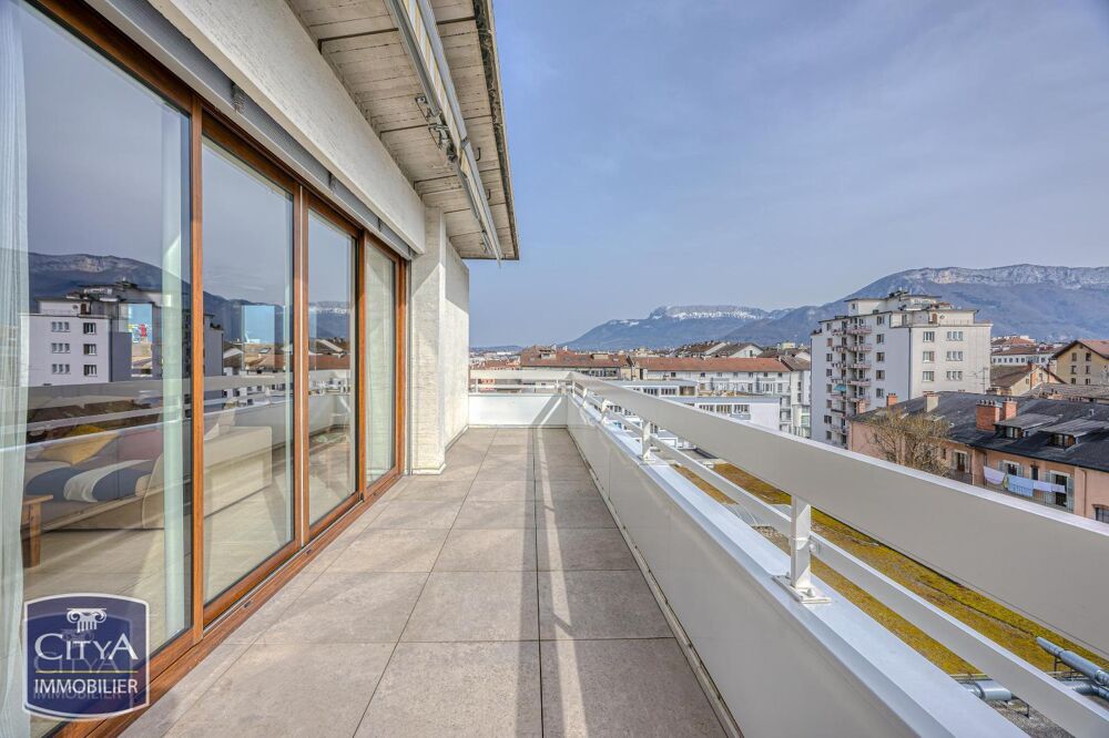 à vendre  Appartement Annecy (74000)