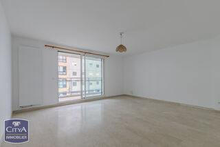  Appartement � vendre 3 pi�ces 82 m�