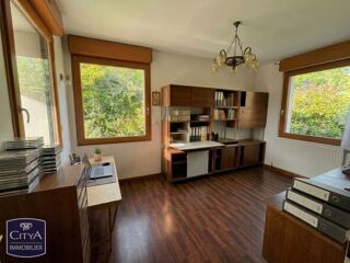  Maison à vendre 7 pièces 177 m²