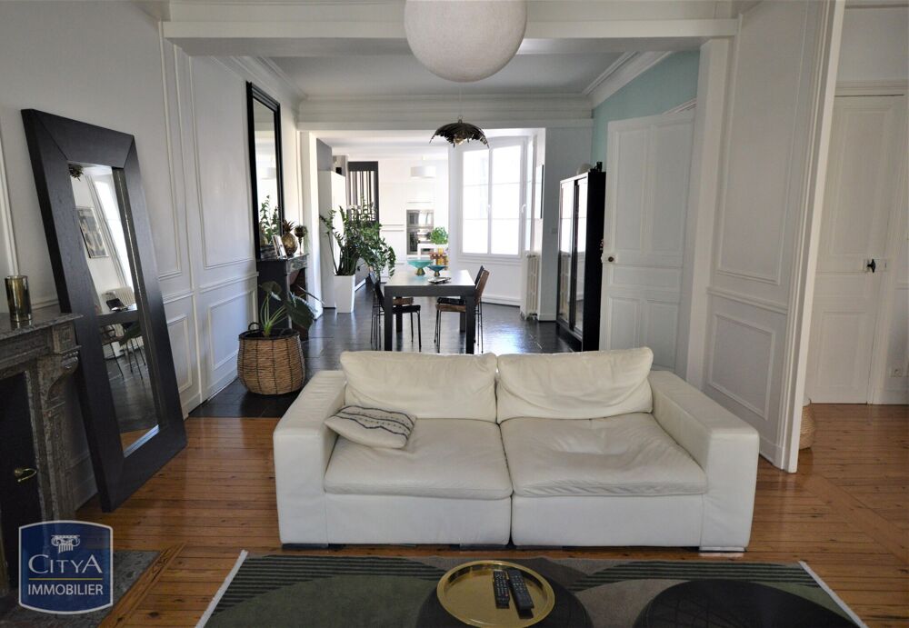 Maison 7 pièces 177 m² · à Cholet · 177 m² · 357 000 €
