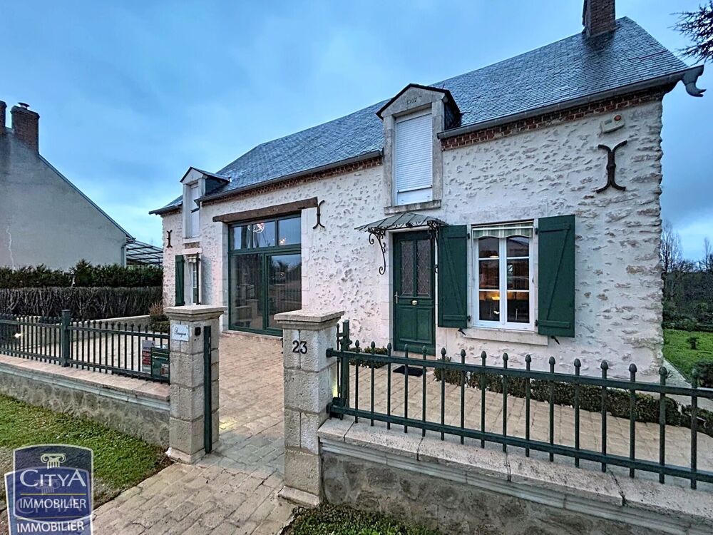 Maison 7 pièces 212 m² · à Sainte-Thorette · 212 m² · 365 000 €