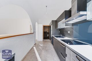  Appartement à vendre 4 pièces 96 m²
