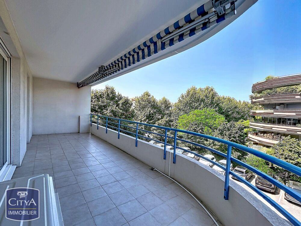 Appartement 3 pièces 54 m² · à Fréjus · 54 m² · 272 000 €