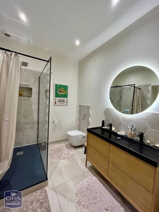  Appartement à vendre 5 pièces 138 m²