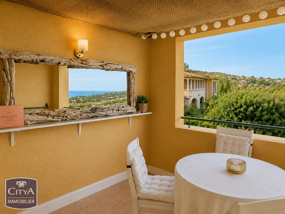 Appartement 2 pièces 27 m² · à Roquebrune-sur-Argens · 27 m² · 189 000 €