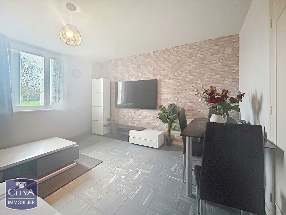 Appartement 3 pièces 56 m² · à Bourges · 56 m² · 55 000 €