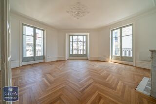  Appartement à vendre 5 pièces 141 m²