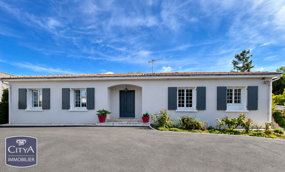 à vendre  Maison La Rochelle (17000)