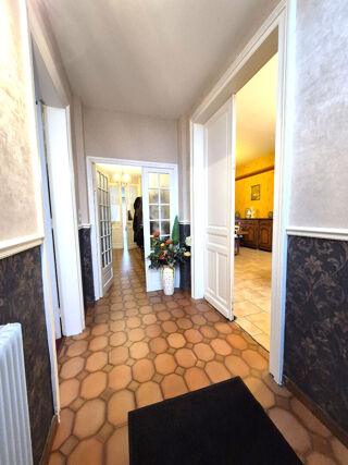  Maison à vendre 8 pièces 177 m²